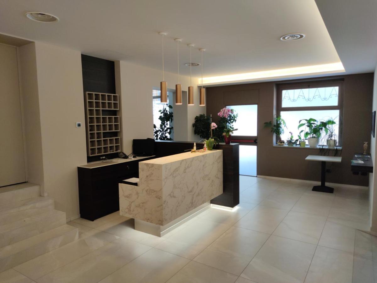 Hotel Emiliana Villadossola Zewnętrze zdjęcie
