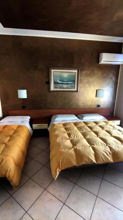Hotel Emiliana Villadossola Zewnętrze zdjęcie